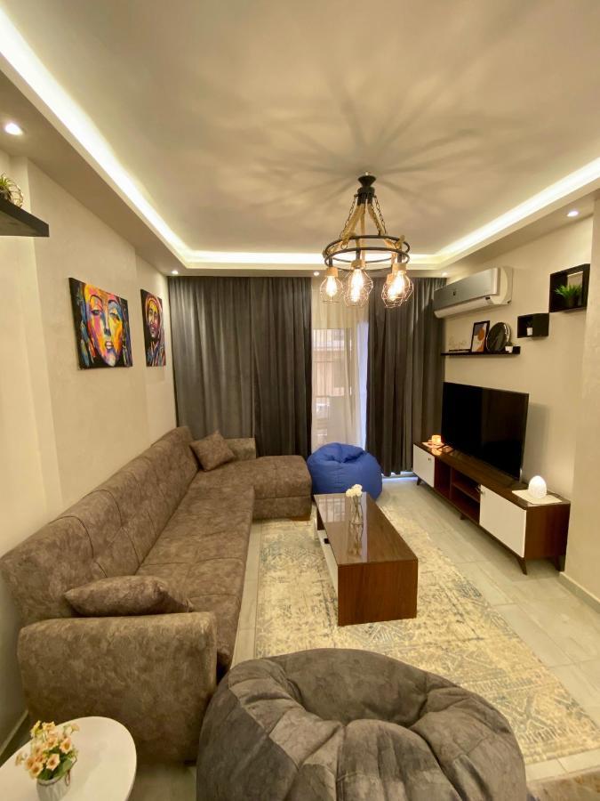 Cozy 2br In Maadi * Cairo