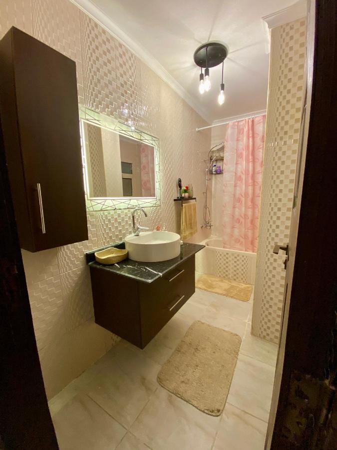 Cozy 2br In Maadi * El Cairo